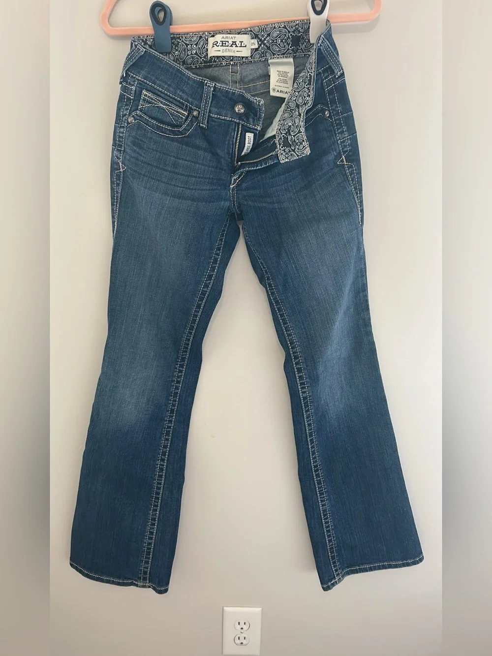 Ariat Dark Blue Bootcut Jeans with Embroidered Pockets
